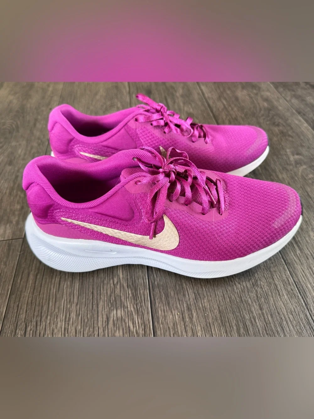 Nike Women's Running Sneakers in Vibrant Fuchsia Pink